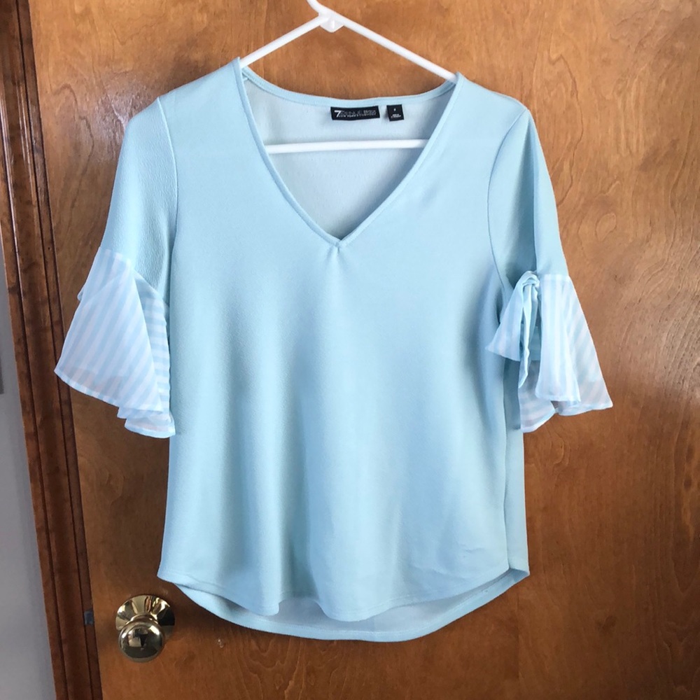 7th Avenue design studio brand blouse